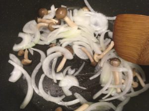 【料理】生協（コープ）のミールキット「海老とごろごろブロッコリーの中華炒め」を作ってみた！