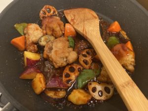 【料理】生協（コープ）のミールキット「鶏と秋野菜のごろごろ黒酢あん」