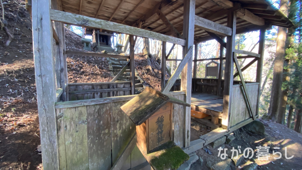 鹿教湯温泉　第12番　稲荷神社（ながの暮らし）